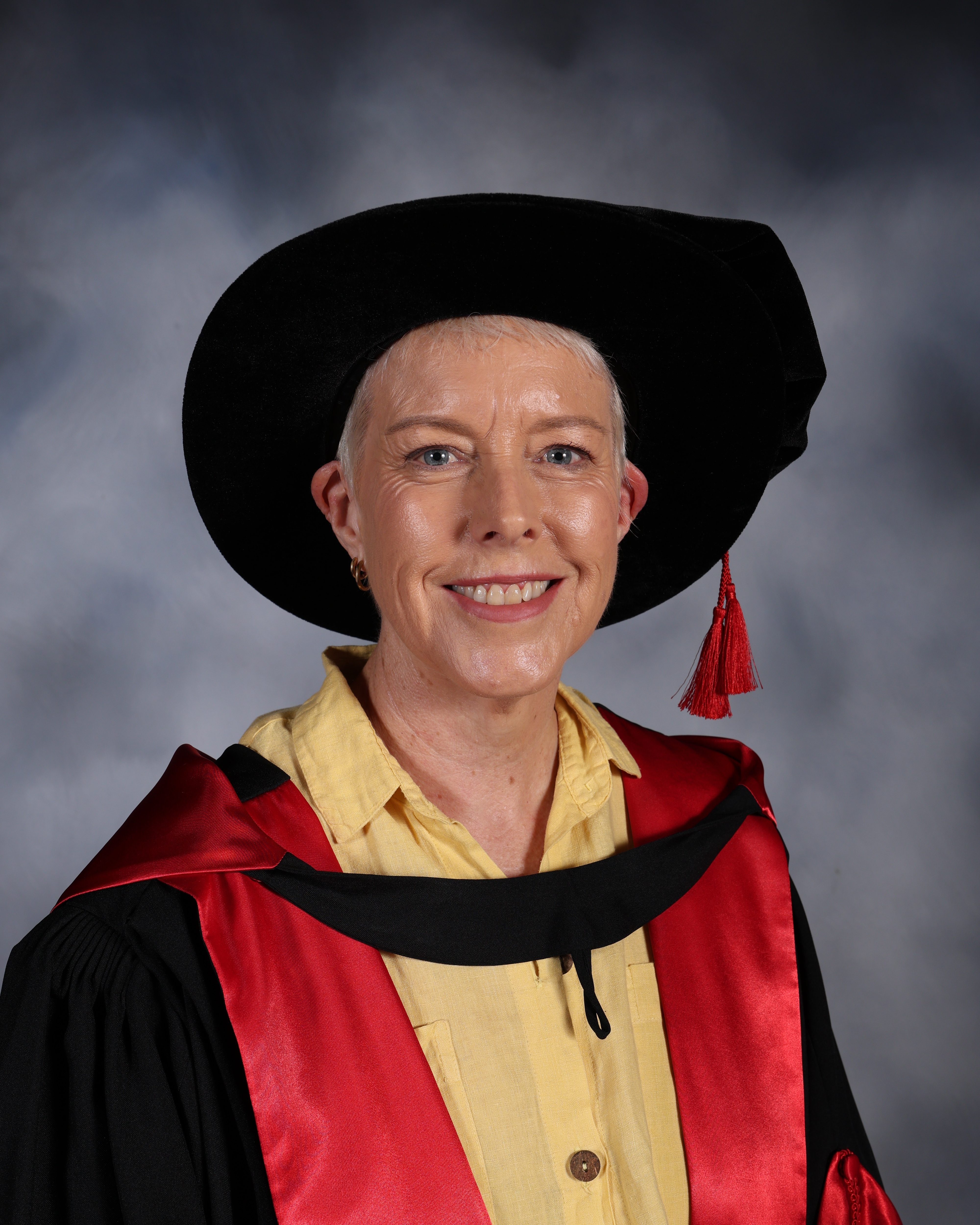 Dr Sandra Elsom